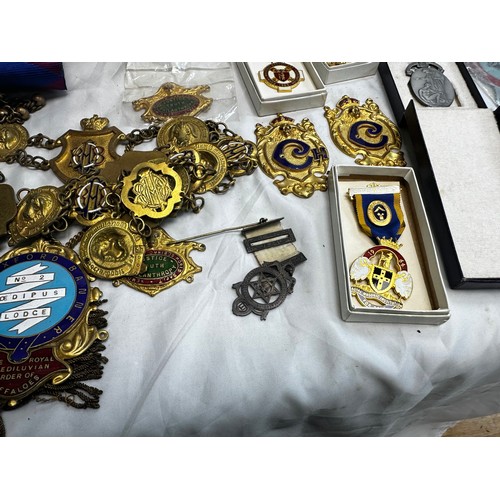 706 - Good Lot of Masonic Interest Items