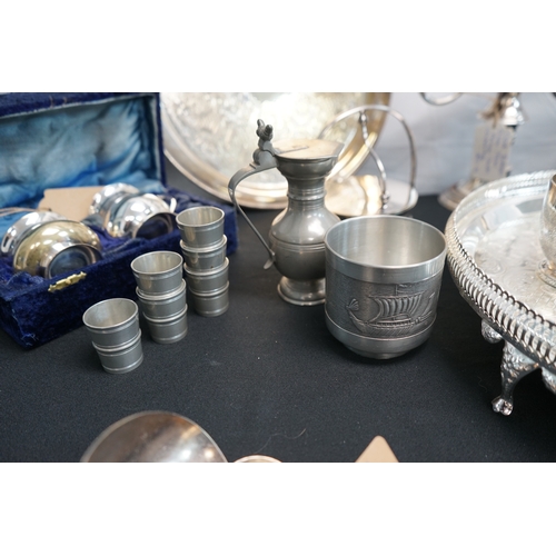 359 - Good lot of  Silver plate / Stainless and pewter items