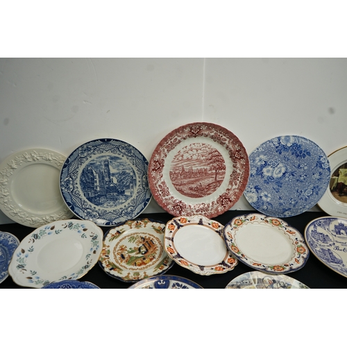 363 - Interesting lot of collectors plates to include Spode, Wedgwood, Franklin mint Poole Etc.