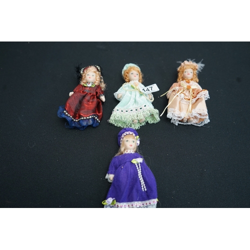 447 - good lot of Vintage miniature Porcelain Dolls