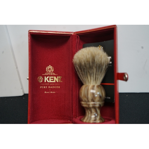 451 - Kent pure badger shaving brush in original box