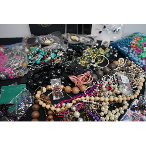 467 - Lot of Costume Jewellery etc