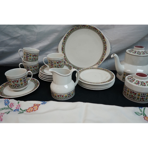 70 - Royal Doulton Fireglow Tea for 6 Part Set