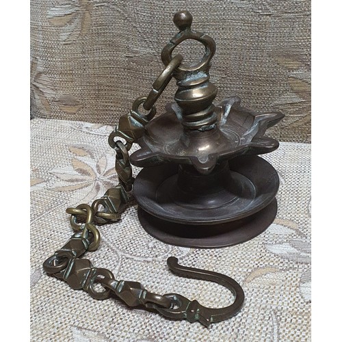 202 - Vintage hanging oil lamp with chain