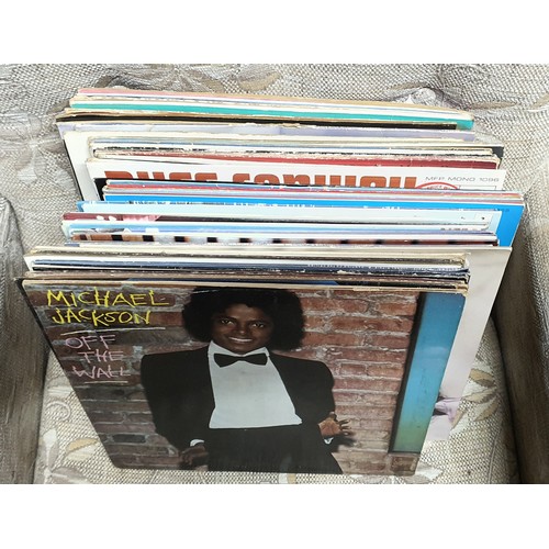 181 - Selection of vinyl records - Unsorted house clearance lot