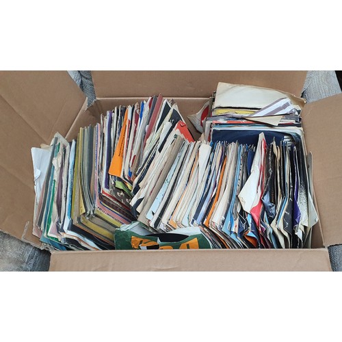 184 - Good selection of single vinyl records