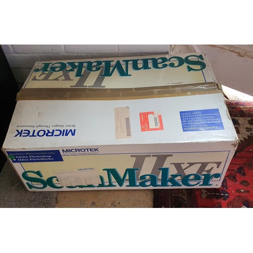 204 - Large format Microtek Scanmaker scanner - Boxed