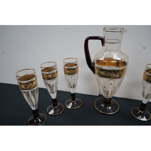 1203 - Vintage carafe with 6 wine glasses