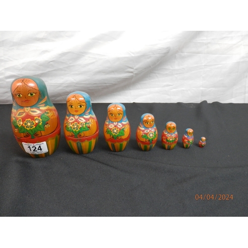 124 - Set of Vintage Russian Dolls