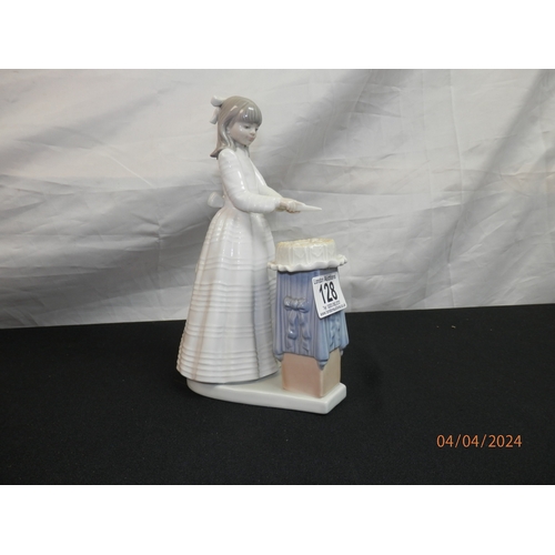 128 - Nao Figurine:A Girl Cutting Cake