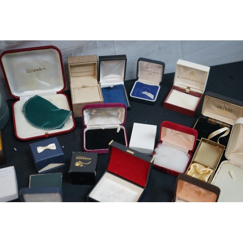 337 - Lot of  Vintage Jewellery Boxes