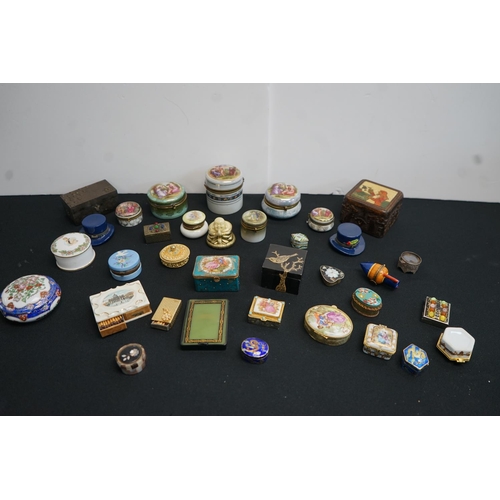 397 - Good lot of mixed trinkets boxes including Limoges