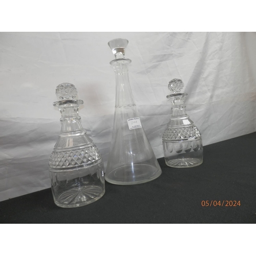 266A - Lot of Cut Glass/ Crystal Decanters