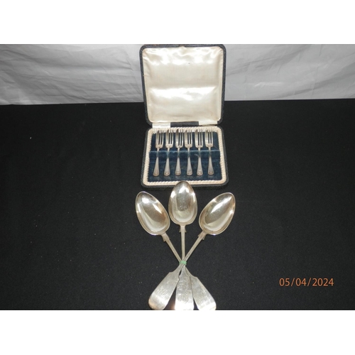 283 - Various Silver Plated Items incl. Cased Set