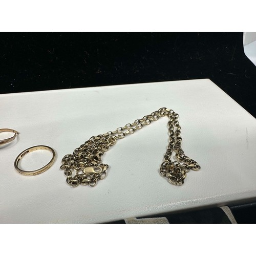 1216 - Mixed Lot of Gold-9ct Gold Chain and Two Rings (13.24g) a 14ct Ring 1.7g plus an unmarked Yellow Gol... 