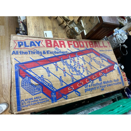 345 - Vintage Bar Football game