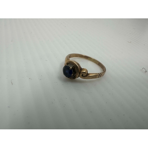 79A - Antique 9ct Rose Gold and Sapphire Ring 3.2g