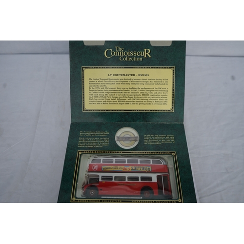 227 - Corgi Classics The Cobboisseur Collection: Group of 5 Mint and Boxed Diecast Buses