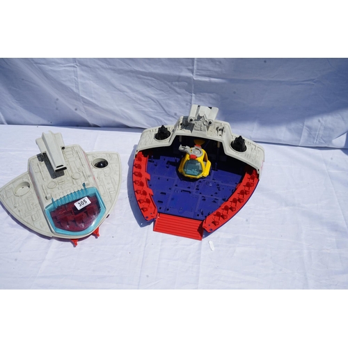 305 - 1980s Bluebird Toys Manta Force Command Ship