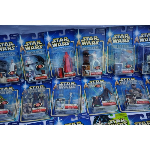 318 - Good Collection of Mint and Boxed Hasbro Star Wars Attack of the Clones Action Figures