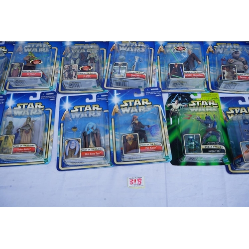 318 - Good Collection of Mint and Boxed Hasbro Star Wars Attack of the Clones Action Figures