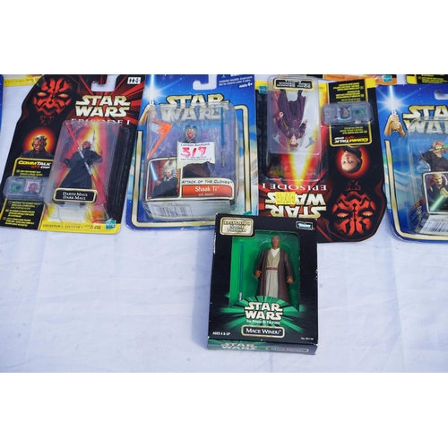 319 - Good Collection of Mint and Boxed Star Wars 1999 Episode One Action Figures