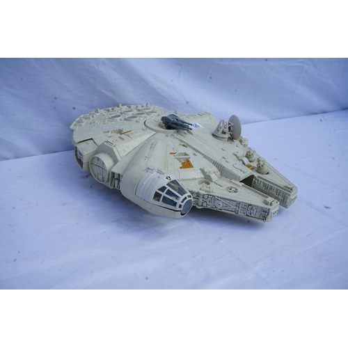 326 - Vintage Star Wars - 1979 - Complete Original Millennium Falcon CPG Products