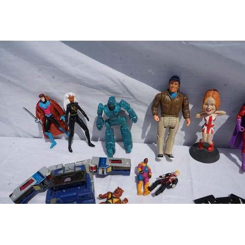 332 - Lot of Vintage Action Figures to include X Men, The A Team etc