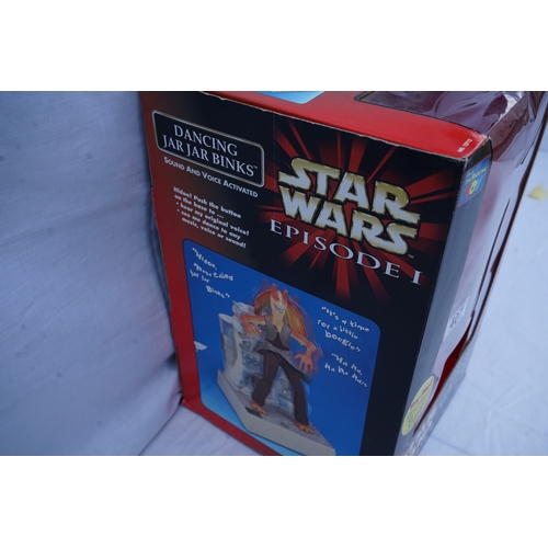 407 - VINTAGE Star Wars Episode 1 Dancing Jar Jar Binks Sound and Voice Activated 1999