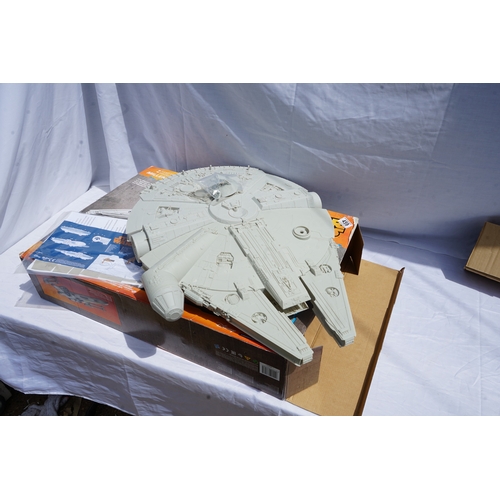 459 - Boxed Hasbro Star Wars Episode V MILLENNIUM FALCON