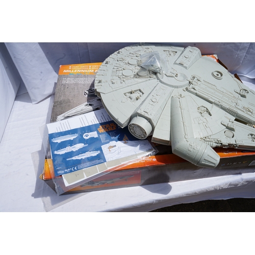 459 - Boxed Hasbro Star Wars Episode V MILLENNIUM FALCON