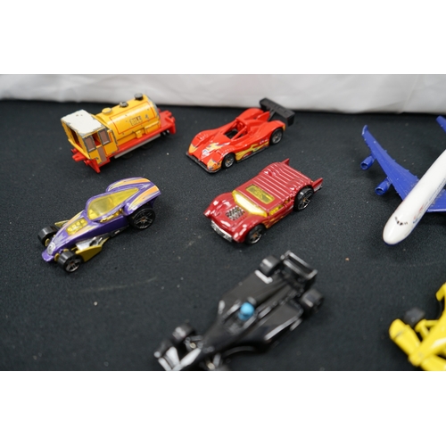 470 - Small Lot of Various Diecast Cars etc