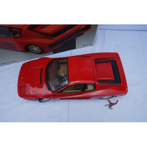 405 - A 1:8 scale Pocher model of a Ferrari Testarossa by Rivarossi