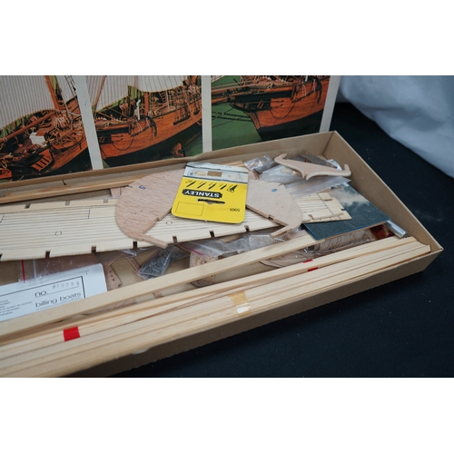 455 - Biling Boats No 482 Toulonnaise Model Kit