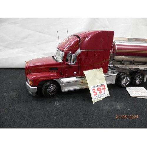 387 - Mint and Boxed Franklin Mint 1993 Mack Truck Diecast Model