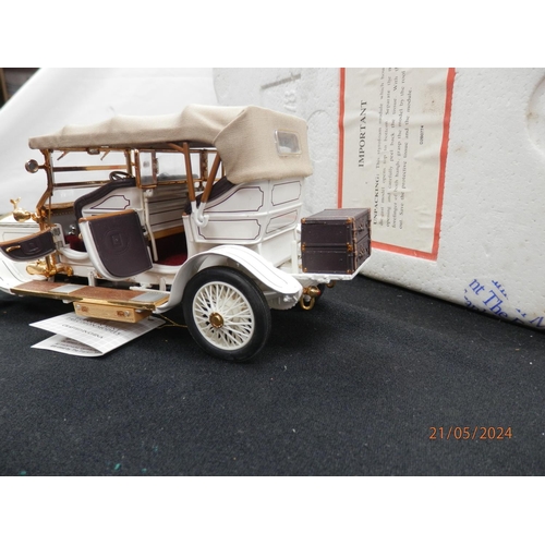 388 - Mint and Boxed Franklin Mint 1911 Rolls Royce Diecast Model