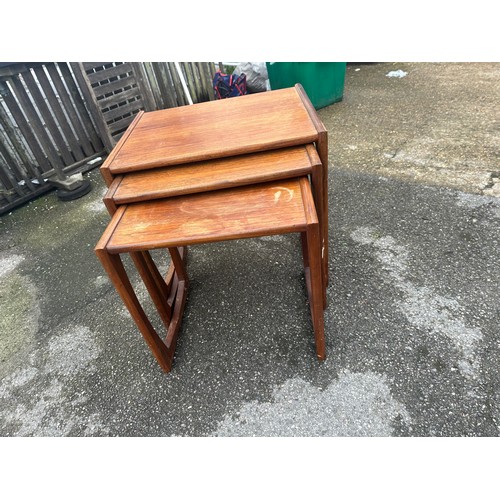 99 - Set of Mid Century G Plan Quadrille Tables by Robert Bennett