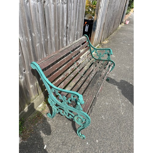 369 - Antique Lions Head Cast Iron Garden Bench