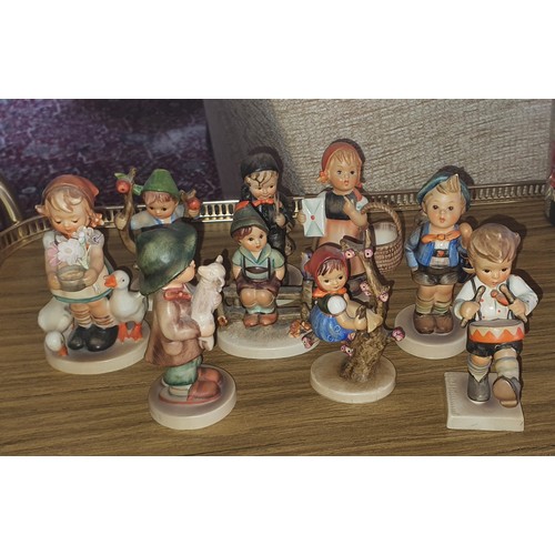 30 - Lot of Goebel Hummel figurines