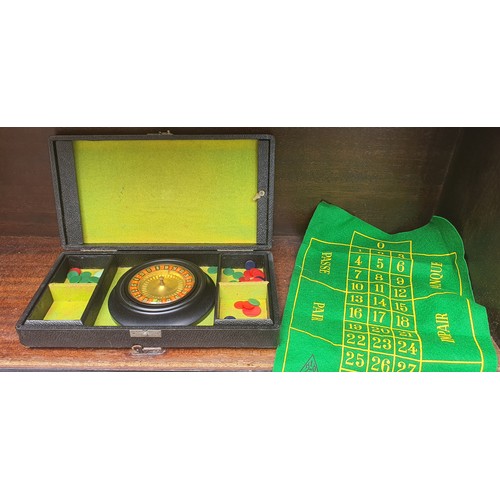 24 - Vintage Roulette Game in case