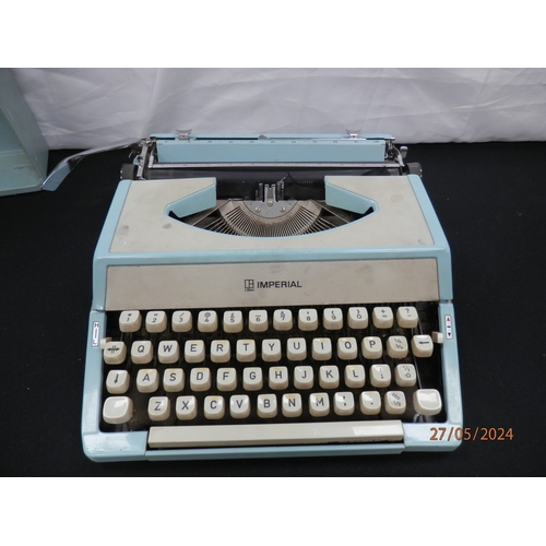 504 - Vintage Imperial Typewriter