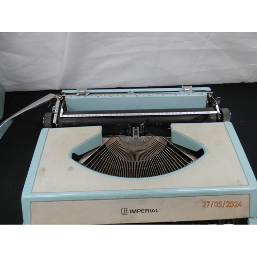 504 - Vintage Imperial Typewriter