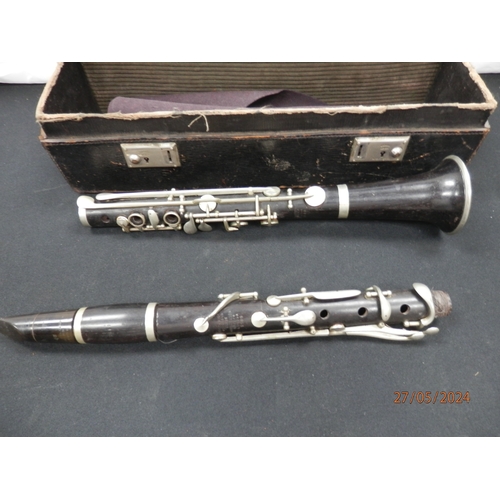 509 - Hawkes and Son Clarinet