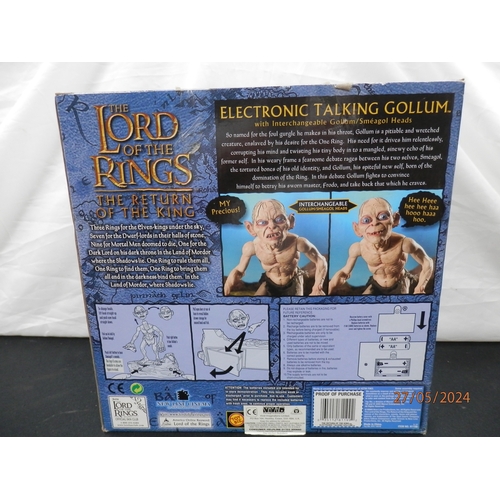 523 - Mint and Boxed Toy Biz Lord Of The Rings Rings Gift Pack Smeagol/Gollum Heads