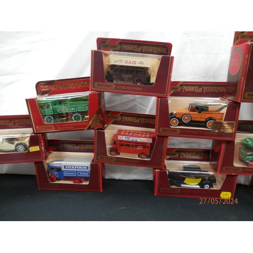 665 - Good Collection of Boxed Diecast Cars and Vehicles