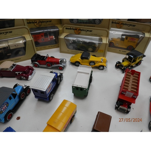 668 - Good Collection of Boxed Diecast Cars and Vehicles