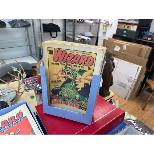 723 - Collection of Approx 200 Issues of 1970s The Wizard Comics