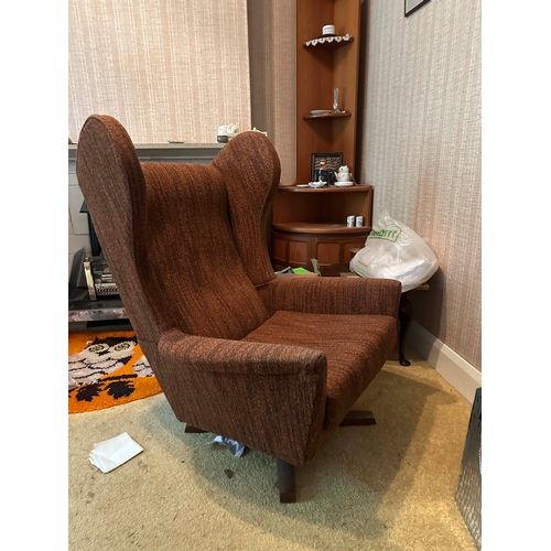 98t - Mid Century 1960s Swivel Armchair