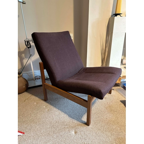 98f - Mid Century 1960s Lounge Chair