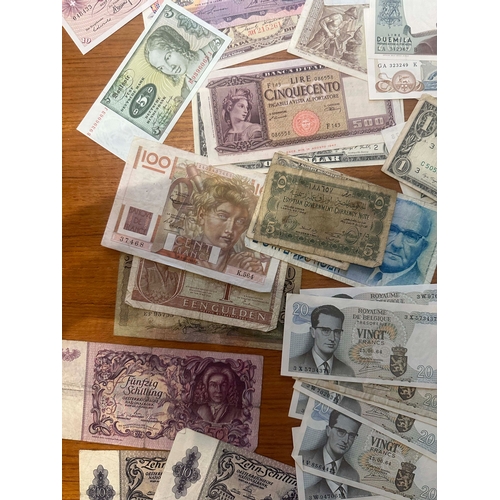 647 - A Large Collection of Banknotes. Most are in near Mint Condition, to include The Rothmans Cambridge ... 